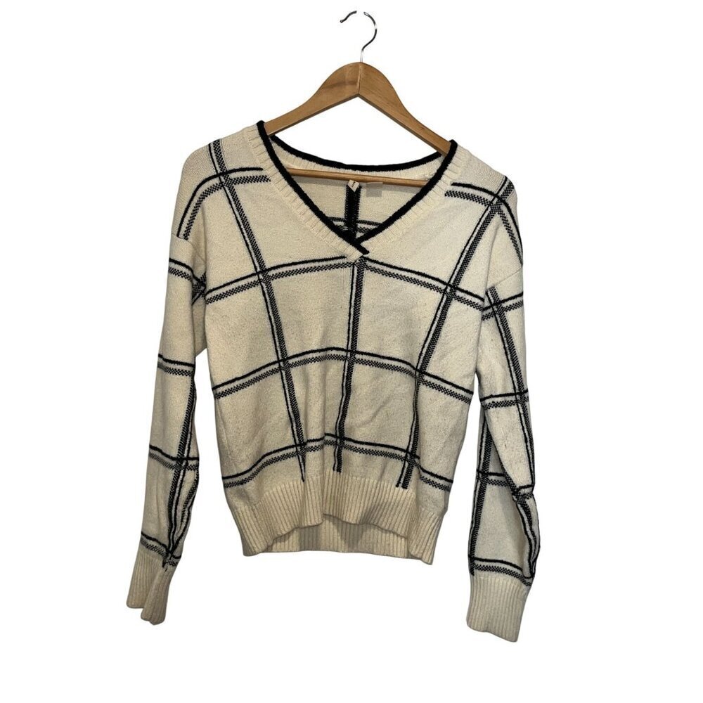 Moth Anthropologie Cream/Black Windowpane Plaid V-Neck Pullover Sweater Women's
